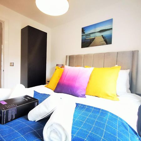 Lovely Holiday Home In Birmingham City Center 3 Bedrooms House By Hf Group Exterior photo
