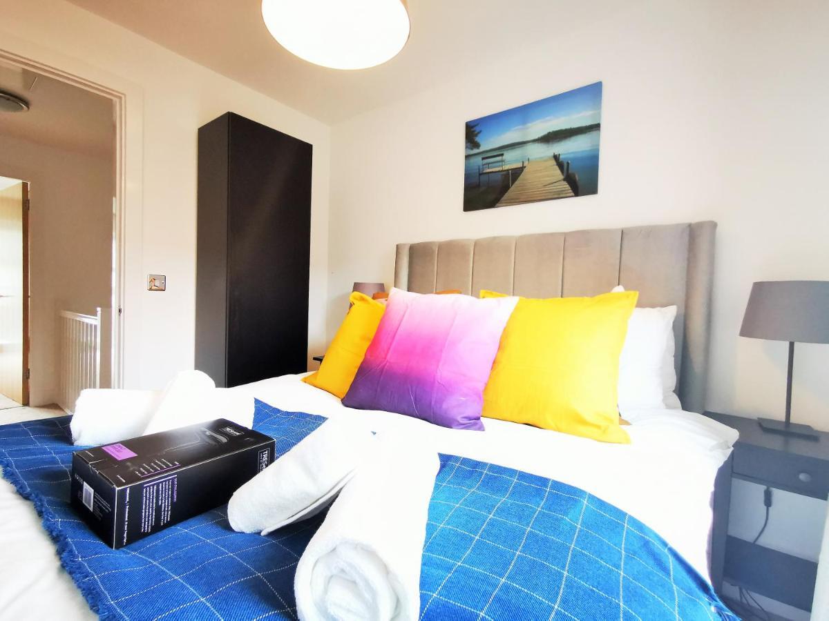 Lovely Holiday Home In Birmingham City Center 3 Bedrooms House By Hf Group Exterior photo
