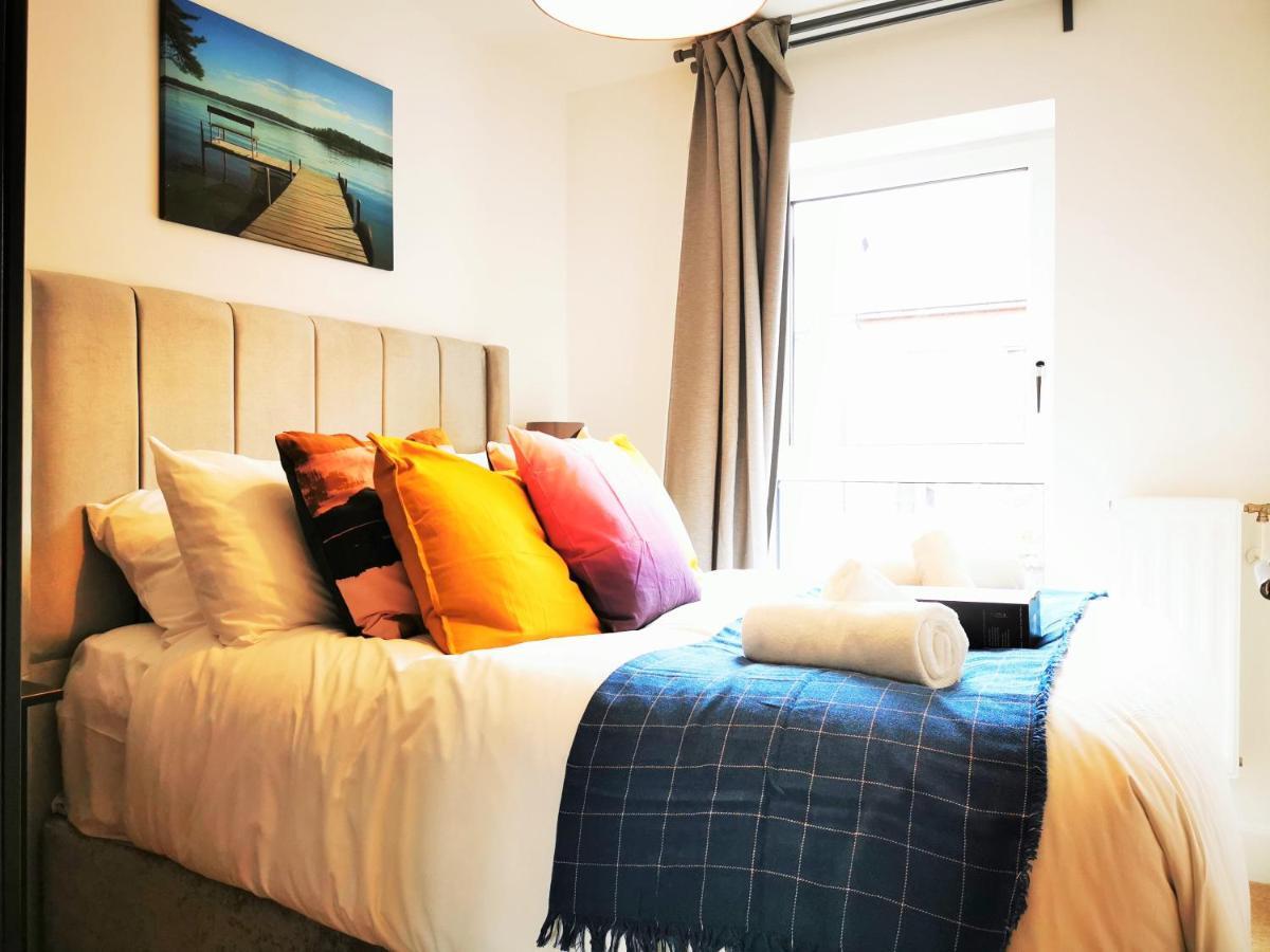 Lovely Holiday Home In Birmingham City Center 3 Bedrooms House By Hf Group Exterior photo